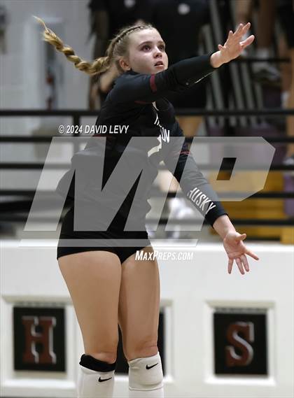 Thumbnail 3 in Corona del Sol @ Hamilton photogallery.