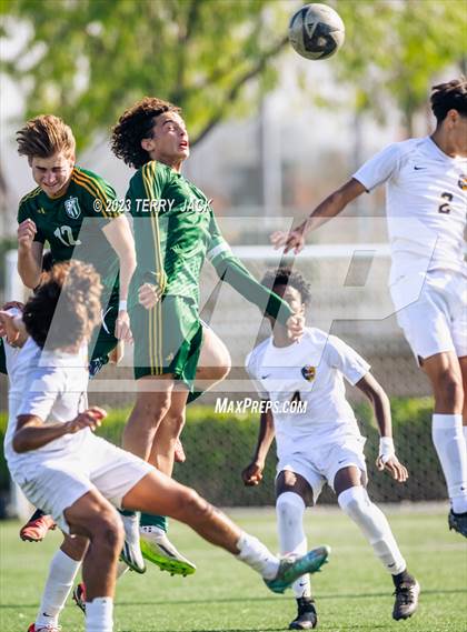 Thumbnail 3 in Edison vs. Millikan photogallery.