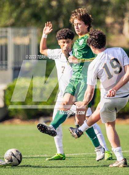Thumbnail 2 in Edison vs. Millikan photogallery.