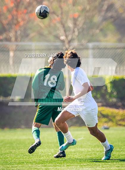 Thumbnail 1 in Edison vs. Millikan photogallery.