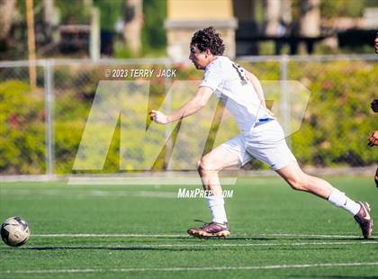 Thumbnail 1 in Edison vs. Millikan photogallery.