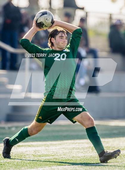 Thumbnail 1 in Edison vs. Millikan photogallery.
