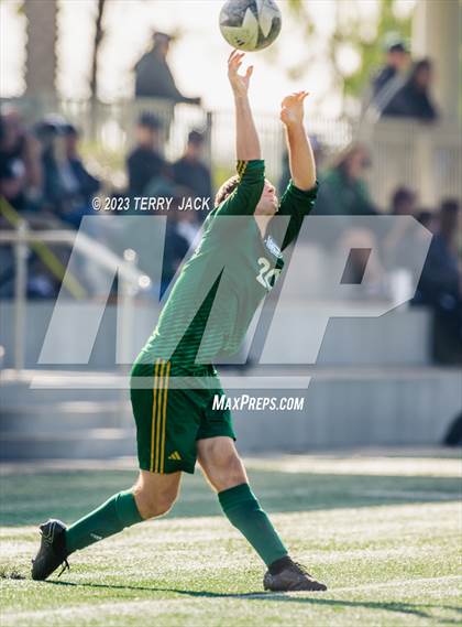 Thumbnail 1 in Edison vs. Millikan photogallery.