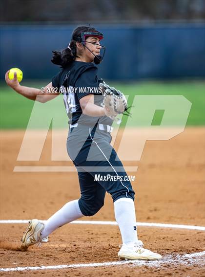 Thumbnail 2 in Guyer @ Keller photogallery.