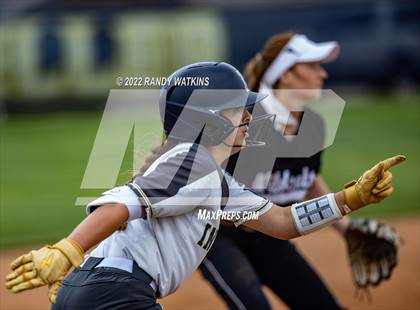 Thumbnail 3 in Guyer @ Keller photogallery.