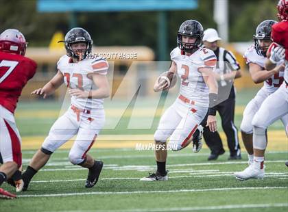 Thumbnail 2 in Grosse Ile vs. Almont photogallery.