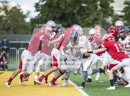 Thumbnail 3 in Grosse Ile vs. Almont photogallery.