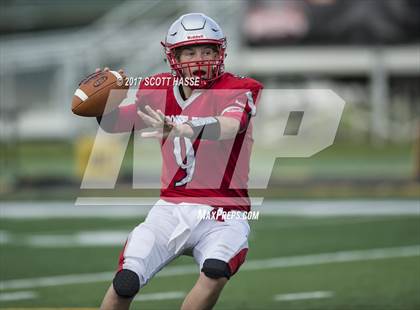 Thumbnail 2 in Grosse Ile vs. Almont photogallery.