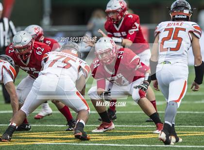 Thumbnail 3 in Grosse Ile vs. Almont photogallery.