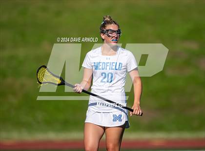 Thumbnail 3 in Medfield vs. Newburyport (MIAA Division 3 Final) photogallery.