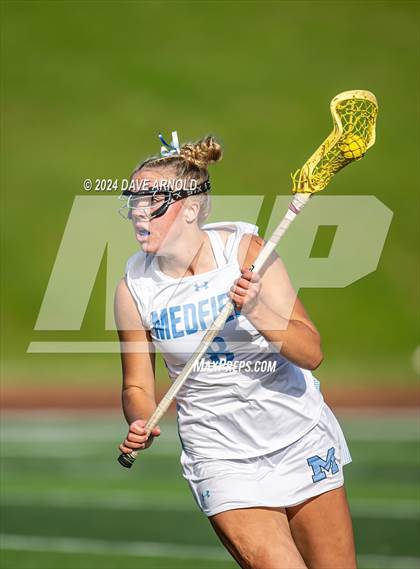 Thumbnail 3 in Medfield vs. Newburyport (MIAA Division 3 Final) photogallery.