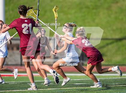 Thumbnail 2 in Medfield vs. Newburyport (MIAA Division 3 Final) photogallery.
