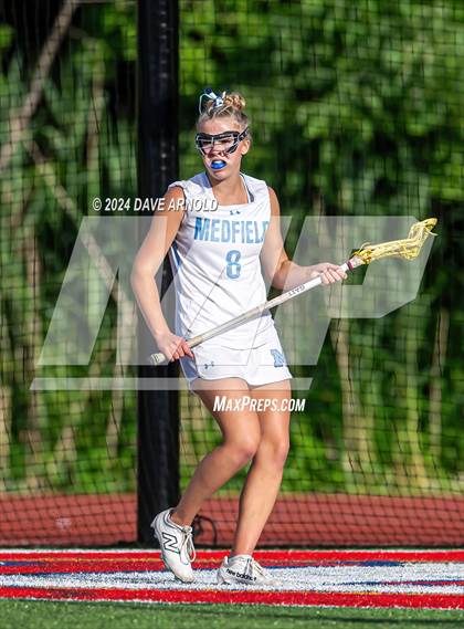 Thumbnail 3 in Medfield vs. Newburyport (MIAA Division 3 Final) photogallery.