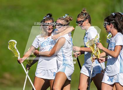 Thumbnail 3 in Medfield vs. Newburyport (MIAA Division 3 Final) photogallery.