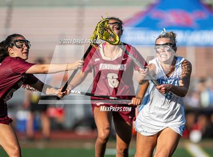 Thumbnail 1 in Medfield vs. Newburyport (MIAA Division 3 Final) photogallery.