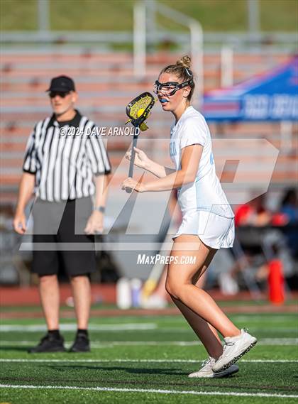 Thumbnail 3 in Medfield vs. Newburyport (MIAA Division 3 Final) photogallery.
