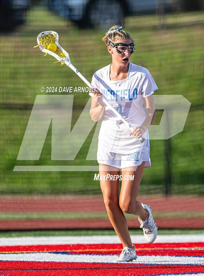 Thumbnail 3 in Medfield vs. Newburyport (MIAA Division 3 Final) photogallery.