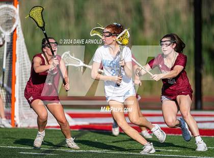 Thumbnail 3 in Medfield vs. Newburyport (MIAA Division 3 Final) photogallery.