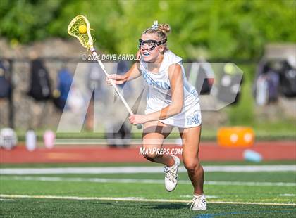 Thumbnail 3 in Medfield vs. Newburyport (MIAA Division 3 Final) photogallery.