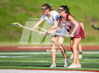 Thumbnail 3 in Medfield vs. Newburyport (MIAA Division 3 Final) photogallery.