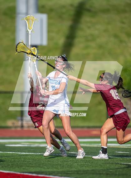 Thumbnail 3 in Medfield vs. Newburyport (MIAA Division 3 Final) photogallery.