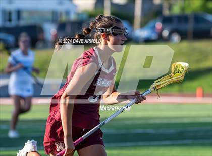 Thumbnail 2 in Medfield vs. Newburyport (MIAA Division 3 Final) photogallery.