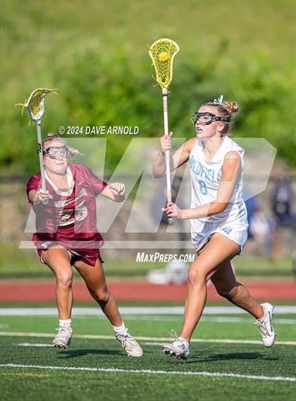 Thumbnail 2 in Medfield vs. Newburyport (MIAA Division 3 Final) photogallery.