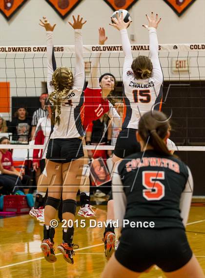 Thumbnail 3 in St. Henry @ Coldwater photogallery.