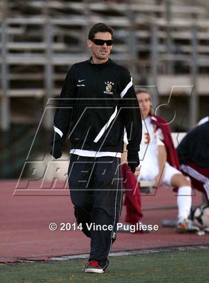Thumbnail 2 in Granada Hills vs. La Canada photogallery.