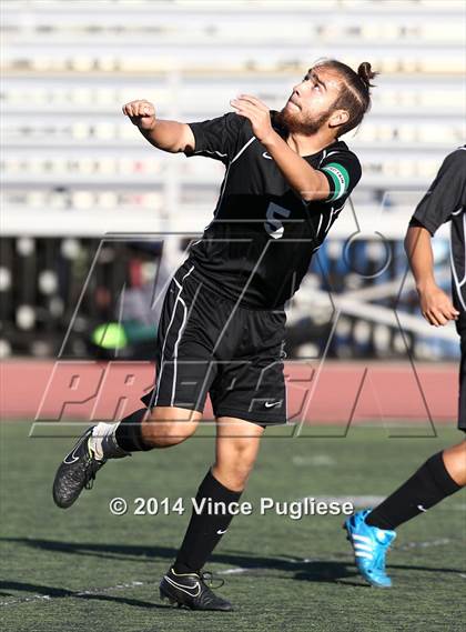 Thumbnail 2 in Granada Hills vs. La Canada photogallery.