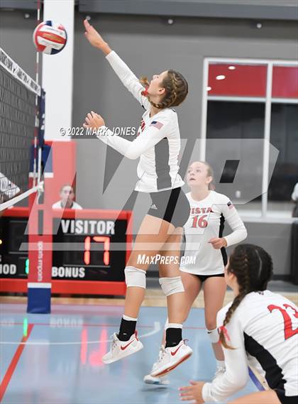 Thumbnail 2 in Vista vs. Moreno Valley (Nike TOC Southwest) photogallery.