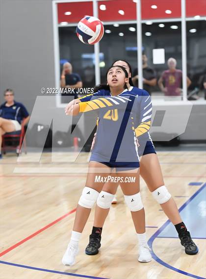 Thumbnail 3 in Vista vs. Moreno Valley (Nike TOC Southwest) photogallery.