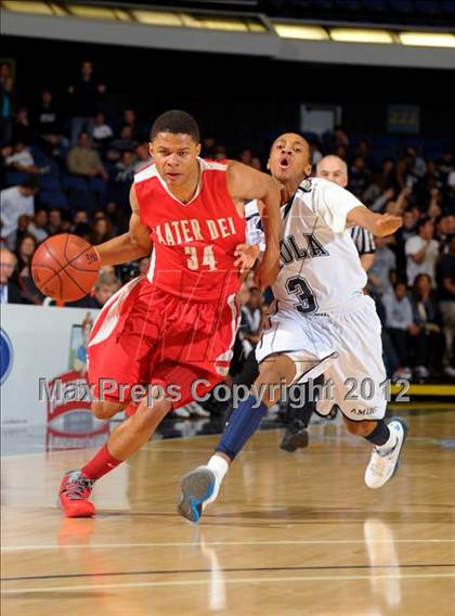Thumbnail 2 in Mater Dei vs. Loyola (CIF SS D1AA Semifinal) photogallery.