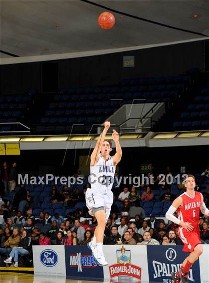 Thumbnail 1 in Mater Dei vs. Loyola (CIF SS D1AA Semifinal) photogallery.