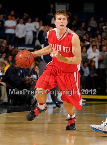 Thumbnail 2 in Mater Dei vs. Loyola (CIF SS D1AA Semifinal) photogallery.