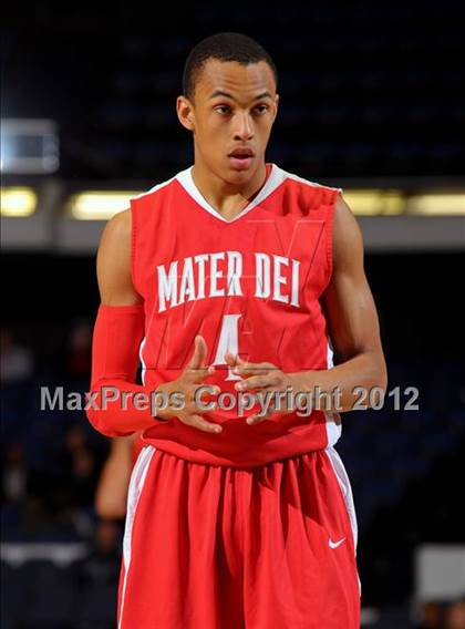 Thumbnail 2 in Mater Dei vs. Loyola (CIF SS D1AA Semifinal) photogallery.