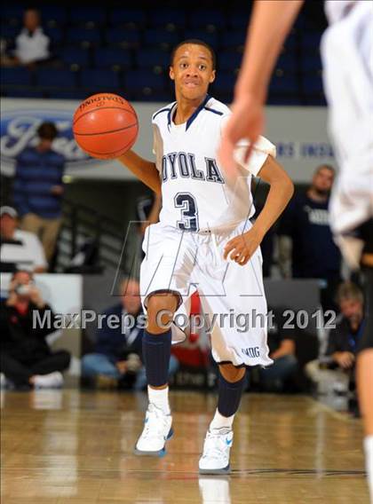 Thumbnail 2 in Mater Dei vs. Loyola (CIF SS D1AA Semifinal) photogallery.