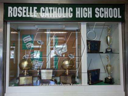 Thumbnail 1 in Roselle Catholic TOC Ceremony photogallery.