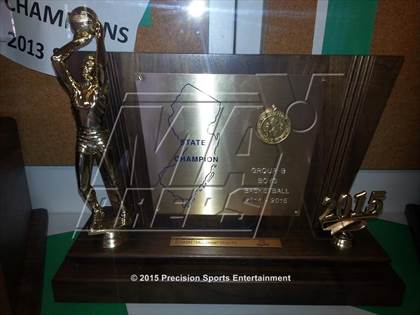 Thumbnail 2 in Roselle Catholic TOC Ceremony photogallery.