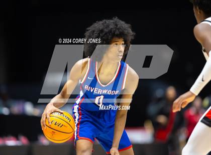 Thumbnail 2 in Riverwood vs Alexander (GHSA 6A State Championship) photogallery.