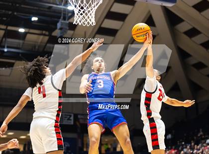 Thumbnail 3 in Riverwood vs Alexander (GHSA 6A State Championship) photogallery.