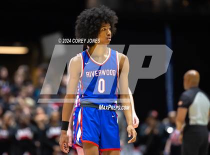 Thumbnail 3 in Riverwood vs Alexander (GHSA 6A State Championship) photogallery.
