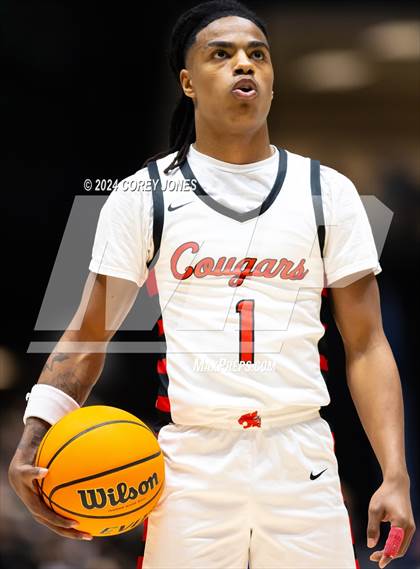 Thumbnail 1 in Riverwood vs Alexander (GHSA 6A State Championship) photogallery.