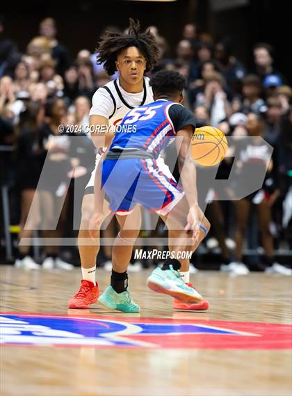 Thumbnail 2 in Riverwood vs Alexander (GHSA 6A State Championship) photogallery.