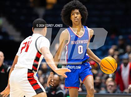 Thumbnail 2 in Riverwood vs Alexander (GHSA 6A State Championship) photogallery.