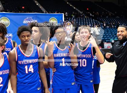 Thumbnail 3 in Riverwood vs Alexander (GHSA 6A State Championship) photogallery.