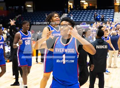 Thumbnail 3 in Riverwood vs Alexander (GHSA 6A State Championship) photogallery.
