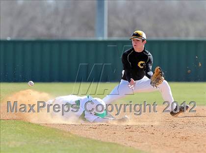 Thumbnail 2 in Crandall vs Rio Vista (Ferris Tournament) photogallery.