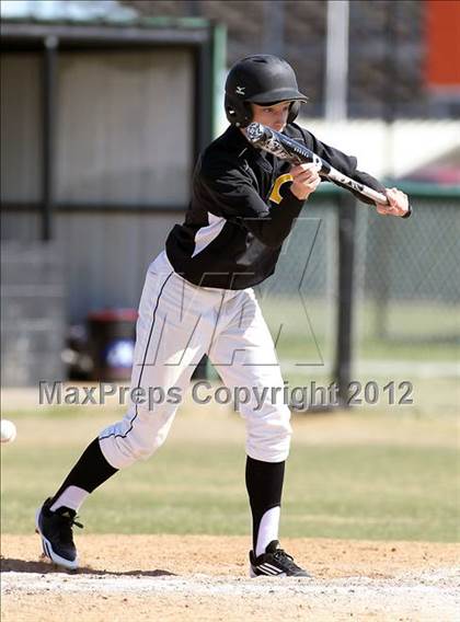 Thumbnail 1 in Crandall vs Rio Vista (Ferris Tournament) photogallery.