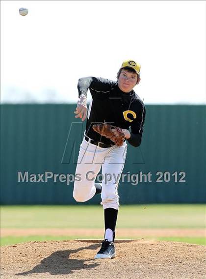 Thumbnail 3 in Crandall vs Rio Vista (Ferris Tournament) photogallery.